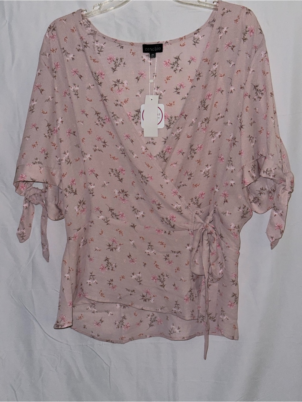 NWT Zenobia Light Pink Floral Wrap Blouse Size 3XL